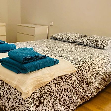 Piso 3 Habitaciones Al Lado Del Auditorio Y A 5 Min De Oviedo Centro Екстериор снимка