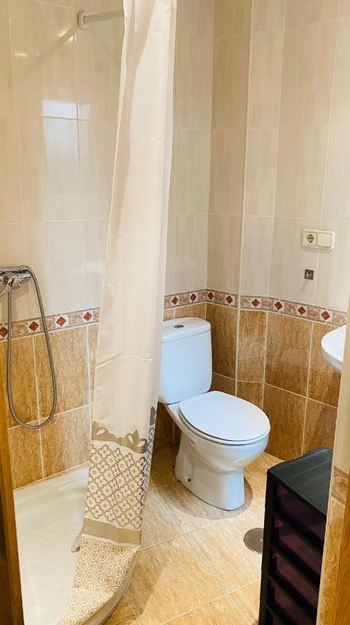 Piso 3 Habitaciones Al Lado Del Auditorio Y A 5 Min De Oviedo Centro Екстериор снимка
