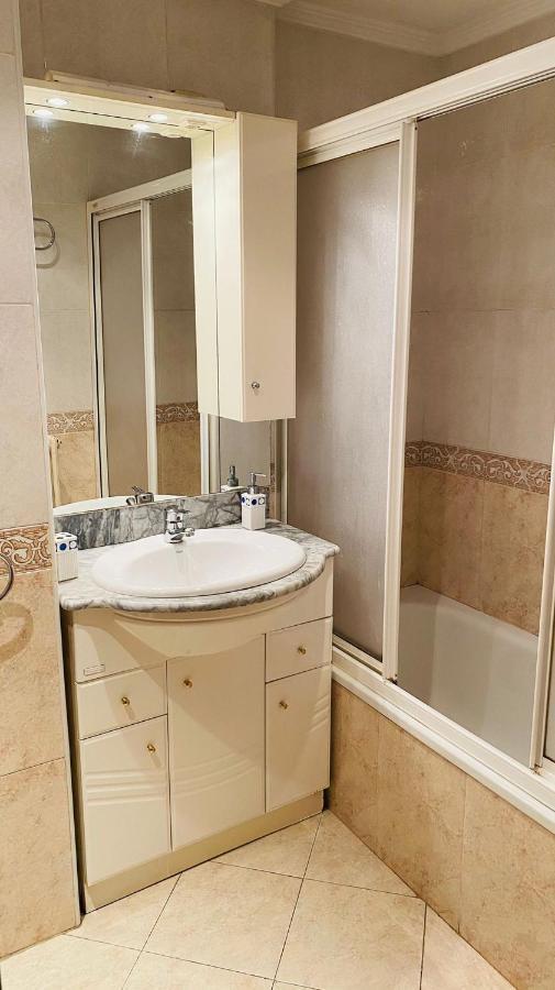 Piso 3 Habitaciones Al Lado Del Auditorio Y A 5 Min De Oviedo Centro Екстериор снимка