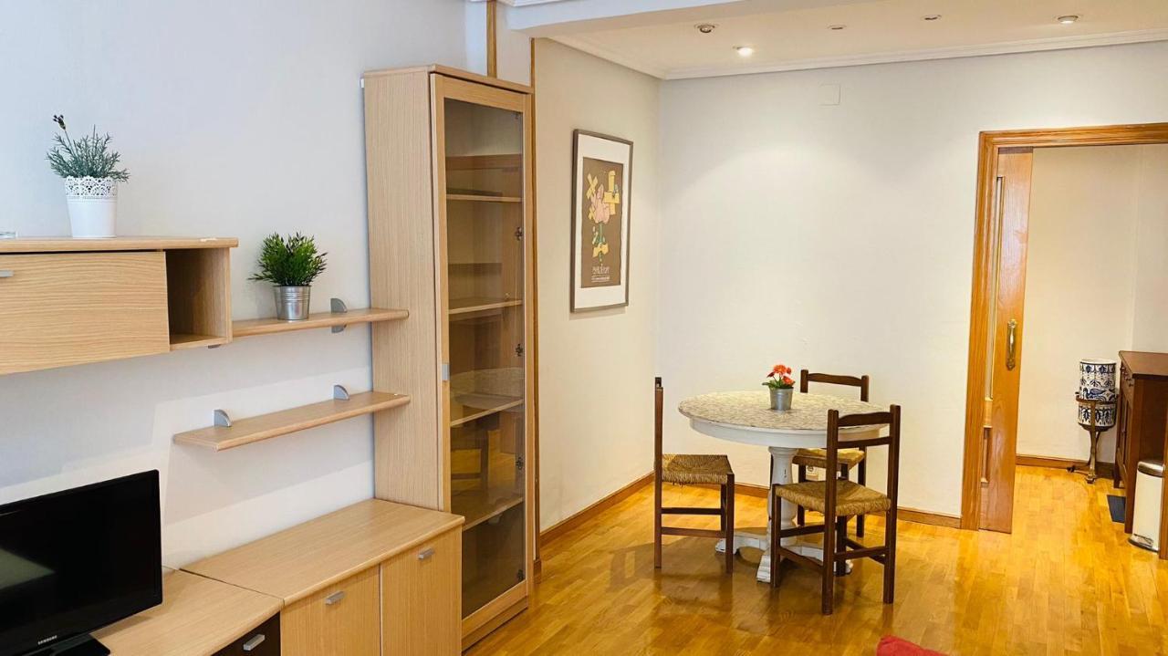 Piso 3 Habitaciones Al Lado Del Auditorio Y A 5 Min De Oviedo Centro Екстериор снимка