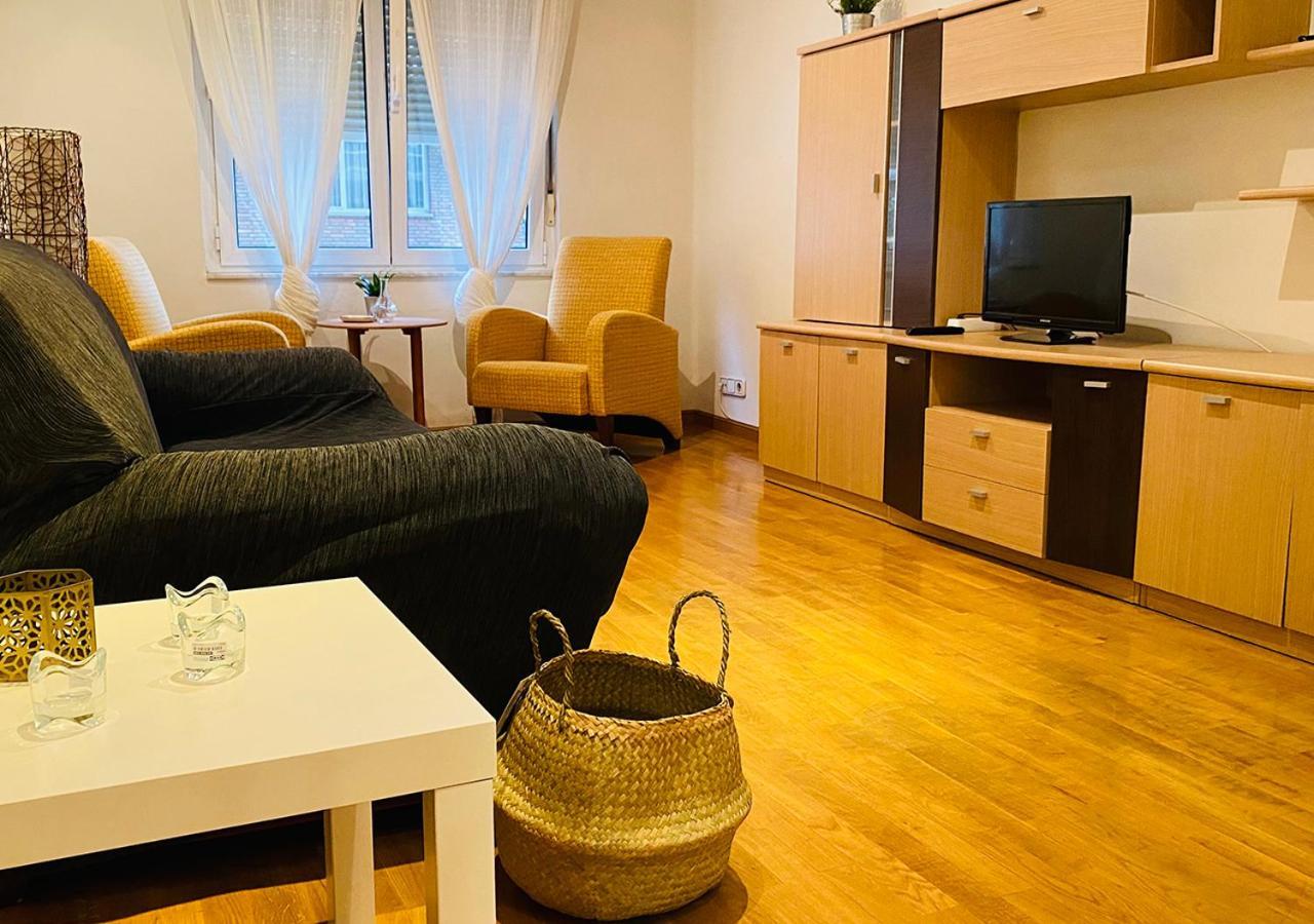 Piso 3 Habitaciones Al Lado Del Auditorio Y A 5 Min De Oviedo Centro Екстериор снимка